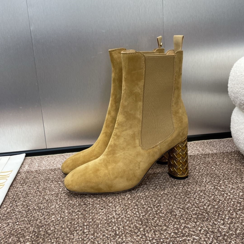 ch**an D*or boots